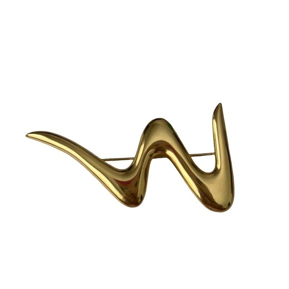 TRUART Vintage Signed Brooch Gold Tone Wavy Abstract Initial Letter M or W Pin - Picture 1 of 5